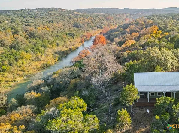 8507 Hammetts Xing, Marble Falls, TX 78663