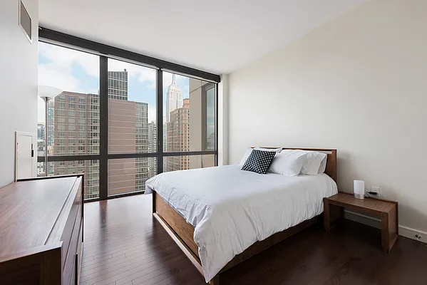 Rented by Compass | media 29