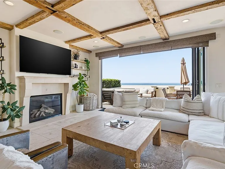 3715 Seashore Dr — Photo 6