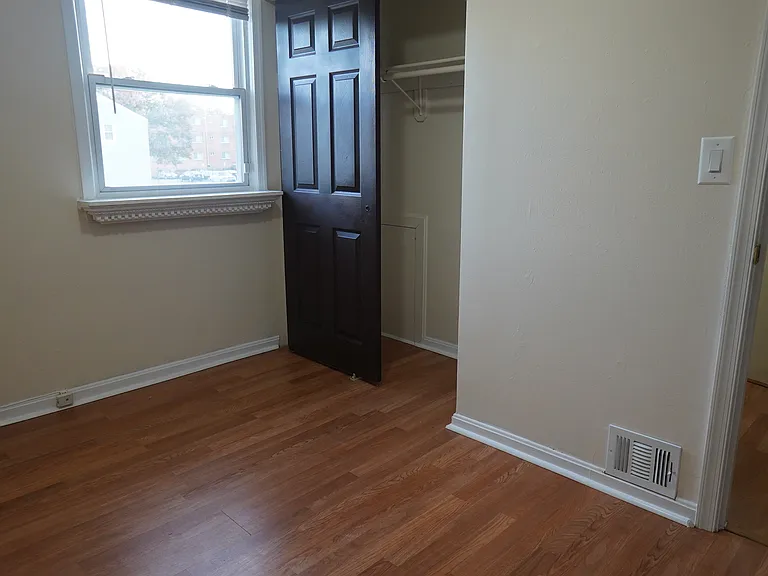 2747 Iverson St — Photo 16
