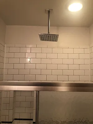 Rented by Alexander Bilu, LREB | media 23