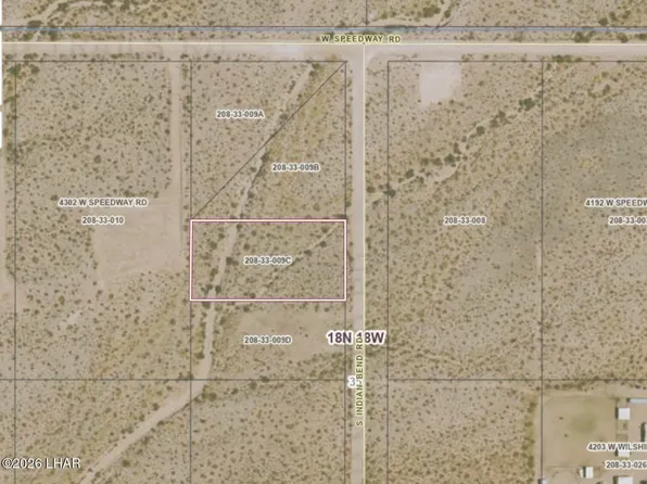 9C/D Indian Bend Rd, Yucca, AZ 86438