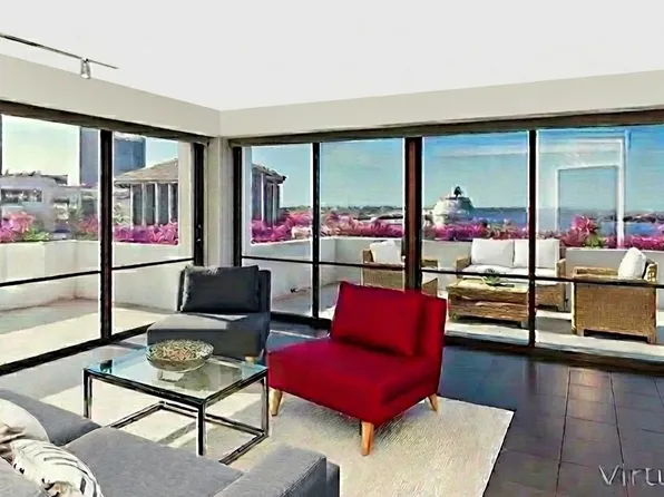 700 Richards St APT 709, Honolulu, HI 96813