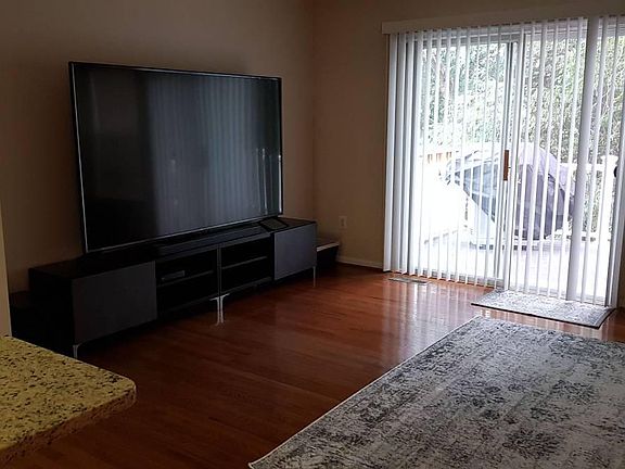 4th image of 13514 Hayworth Dr
