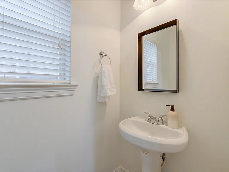 14467 Basalt Ln — Photo 12