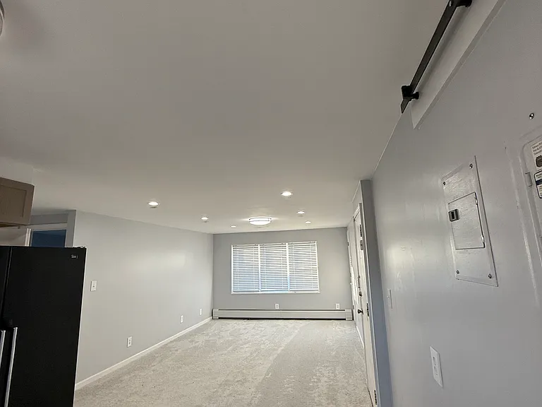 25B Garfield Park Park #25B — Photo 4