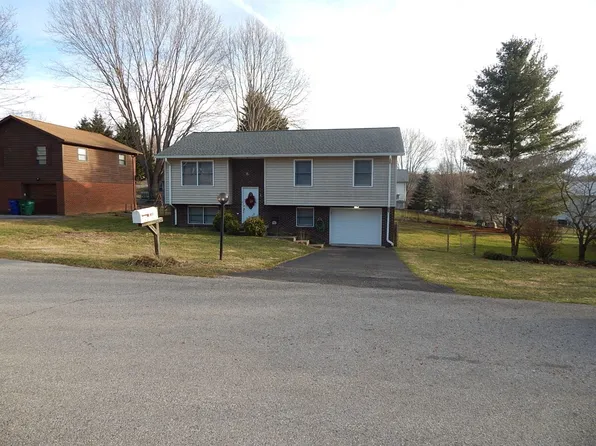 455 Liberty Viaduct, Christiansburg, VA 24073