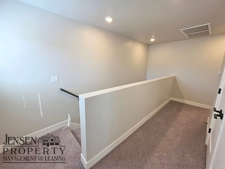 3984 E Fossil Way — Photo 25