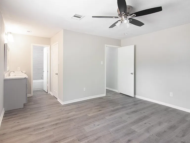 23710 Farm Hill Rd — Photo 12