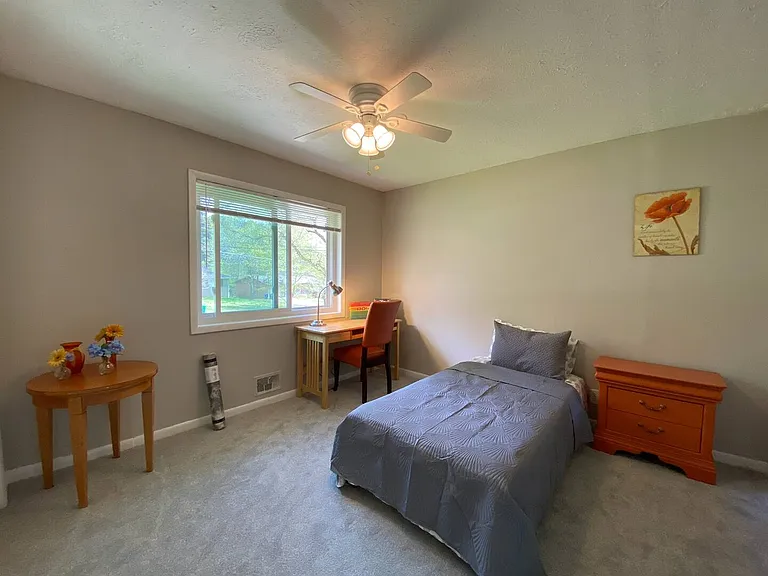 4331 Aldergate Dr — Photo 8
