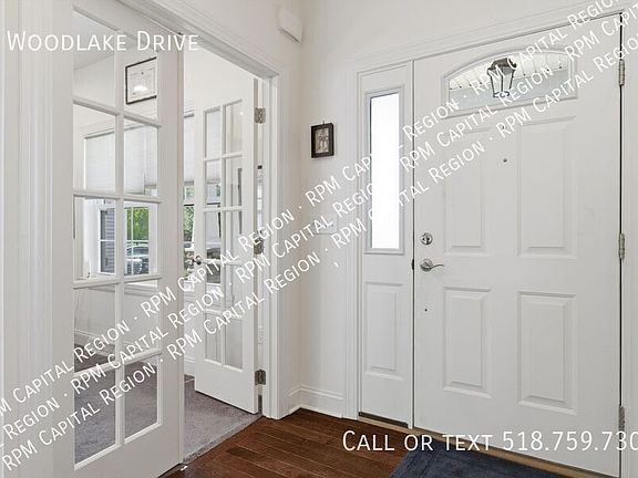 5th image of 9 Woodlake Dr