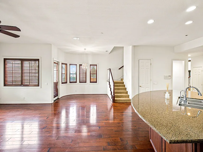 4963 Lone Acres Ct — Photo 13