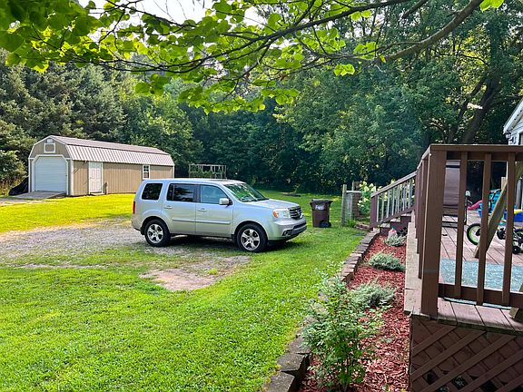 5th image of 8001 Blackman Rd