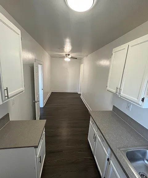 5405 S Central Ave — Photo 6