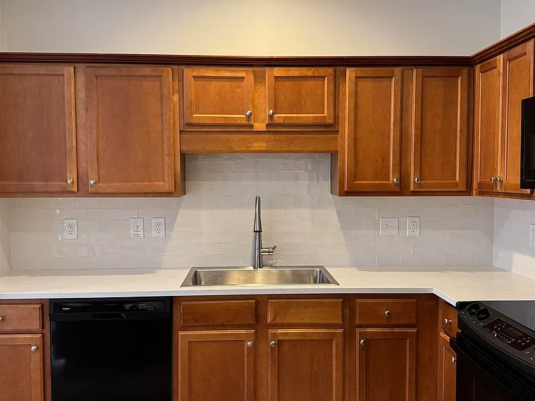 521 Reach Dr — Photo 9