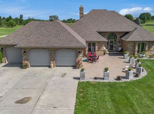 7404 Calkins Rd, Flint, MI 48532