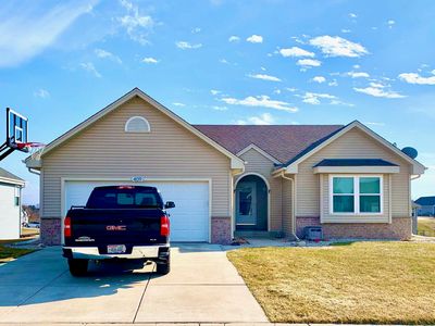 409 Conservancy Dr, Johnson Creek, WI, 53038