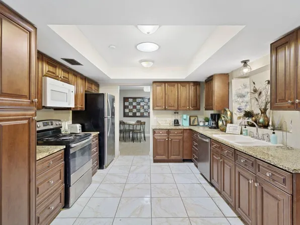 (undisclosed Address), Palm Coast, FL 32137