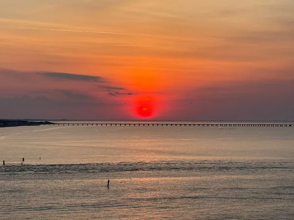 3288 Page Ave APT 1010, Virginia Beach, VA 23451
