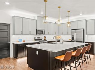 3525 Raina Ridge Ct, Las Vegas, NV 89121