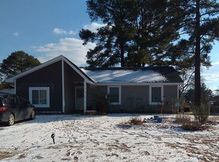 4715 Pony Run Dr, Fayetteville, NC 28304