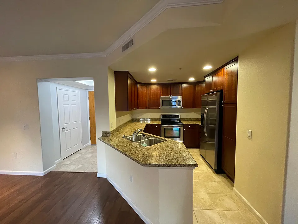 809 Auzerais Ave #358