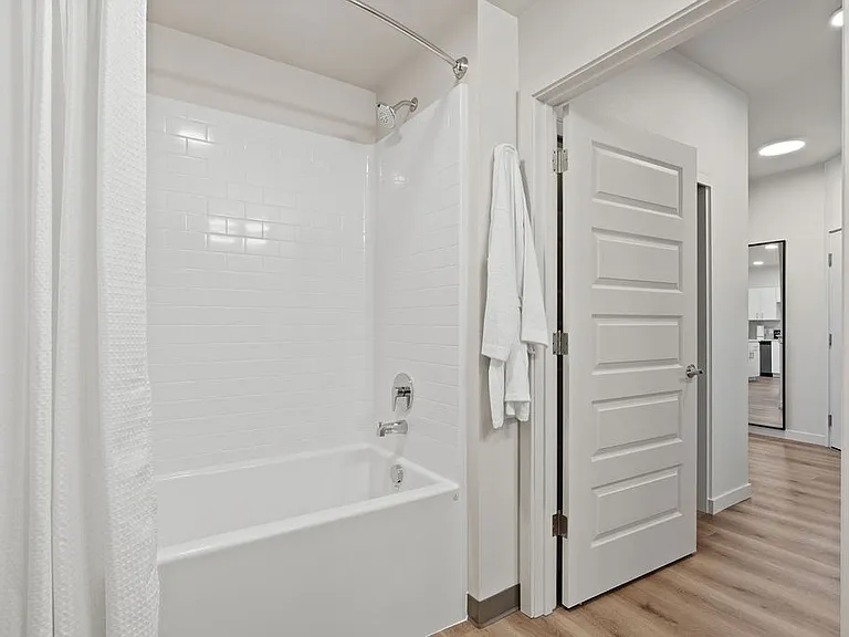 Bathroom with Tub