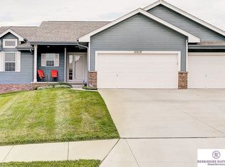 19819 Frances St, Omaha, NE 68130