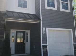 1136 Amber Shadow Dr, Durham, NC 27703