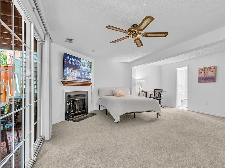 3874 Mohr Oak Ct — Photo 35