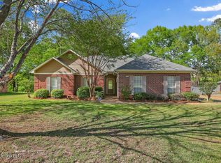 1019 Cobblestone Pl, Brandon, MS 39042