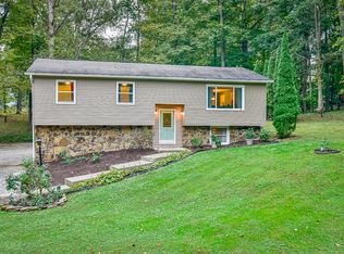 6060 N Holly Dr, Ellettsville, IN