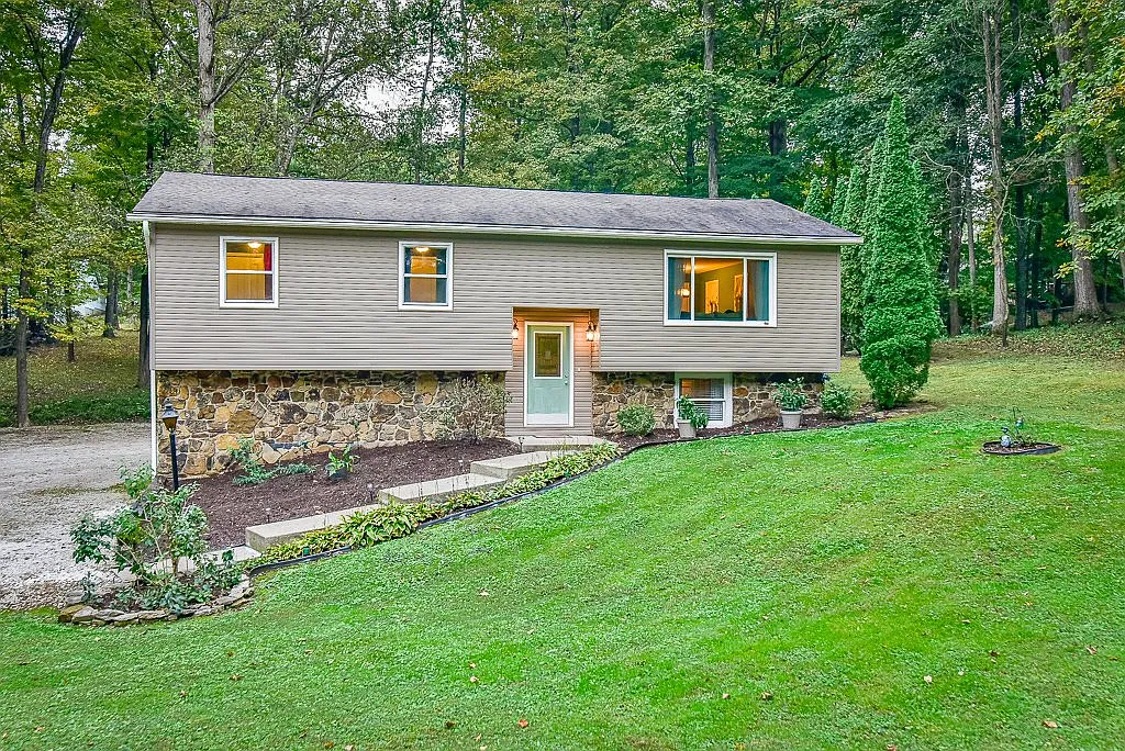 6060 N Holly Dr photo 1