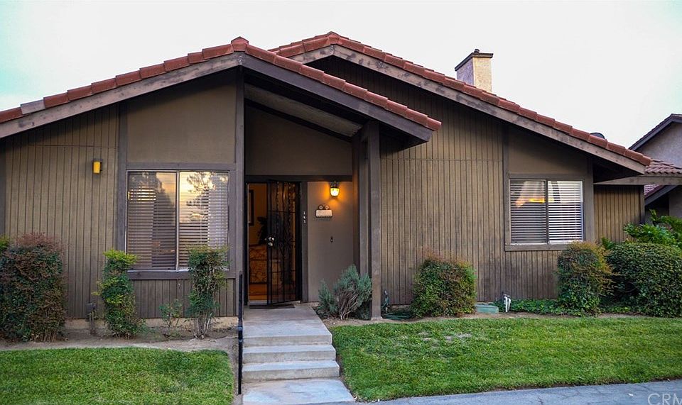 1st image of 141 S Hollenbeck Ave