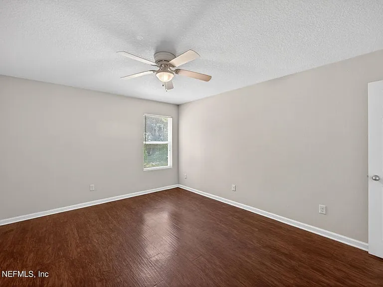 3029 Bessent Rd — Photo 7