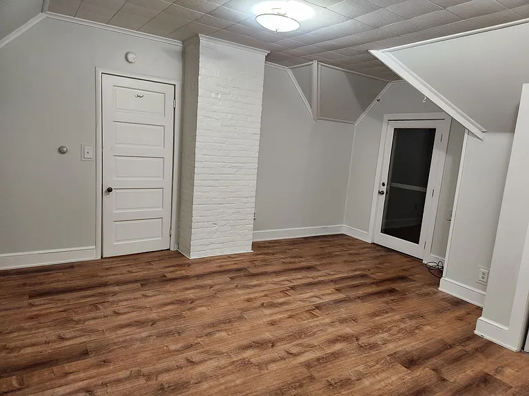 218 S Albany St #2 — Photo 22