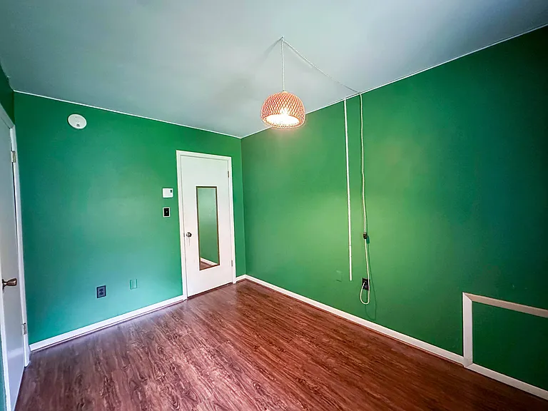 200 Oakley Dr — Photo 24