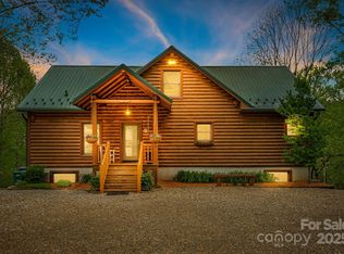 256 Morgan Cove Rd, Candler, NC 28715