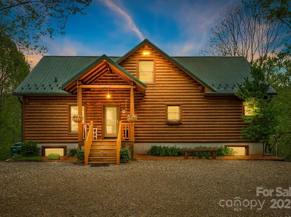 256 Morgan Cove Rd, Candler, NC 28715