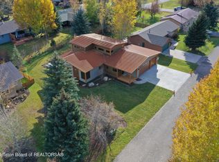 1770 W Pack Saddle Dr, Jackson, WY 83001