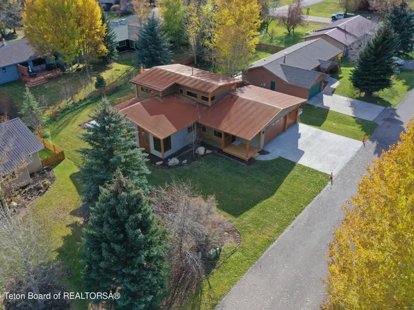 1770 W Pack Saddle Dr, Jackson, WY 83001