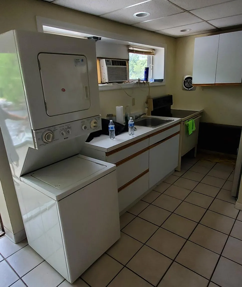 1 bed, 500 sqft, $950 — Photo 2