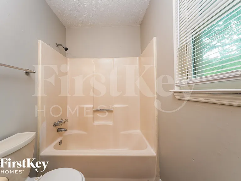1408 Meadowind Ct SW — Photo 13