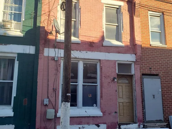 1725 N Bambrey St, Philadelphia, PA 19121