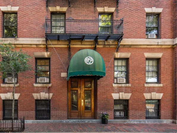 112 Pinckney St APT 46, Boston, MA 02114