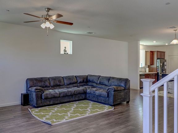 5th image of 3064 Club Center Dr