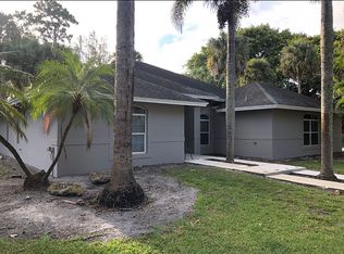 600 Bethany Ln, Haverhill, FL 33415