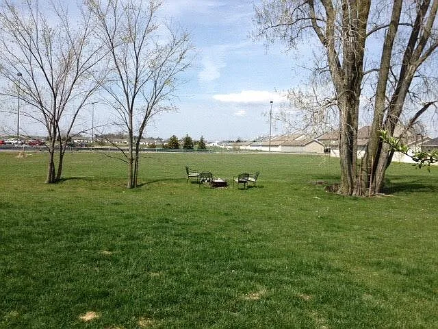 1805 Whispering Way — Photo 3
