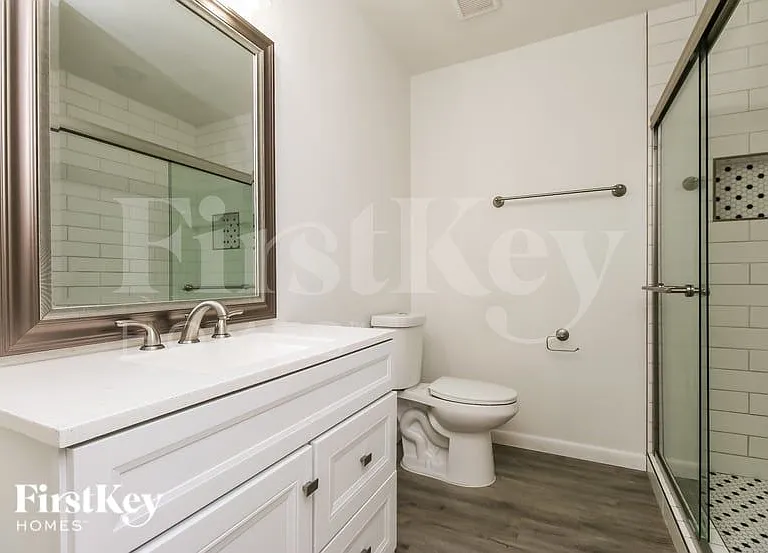 9321 E Dallas St — Photo 9