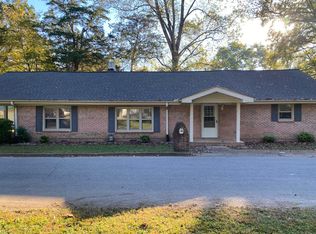 14 Southside Dr, Jackson, TN 38301